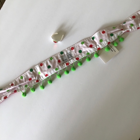 PET CHRISTMAS BANDANA COLLAR NWT SMALL - Picture 7 of 12